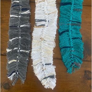 Macrame wall hanging. Three tone.